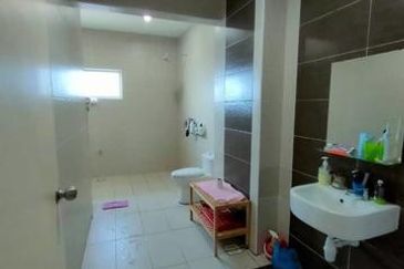 Ridgewood Canary Garden @ Bandar Bestari, Klang, Selangor