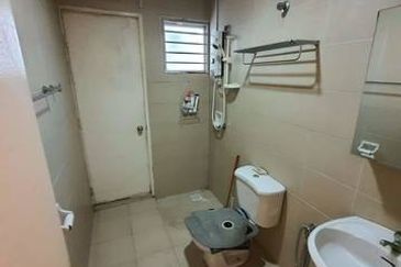 Tropika@ D'Alpinia, Puchong South, Selangor