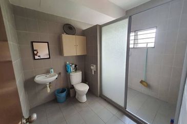 Taman Prima Tropika, Seri Kembangan, Selangor