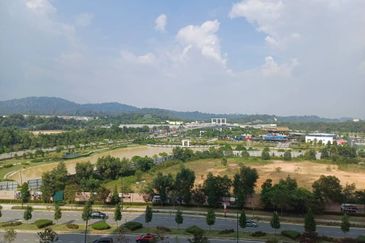 Duduk Huni @ Eco Ardence