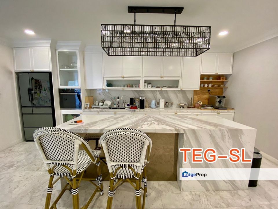 🔥🔥SEMI D FULLY RENOVATED🔥🔥 Bandar Baru Klang 4R4B Facing East , Selangor, Klang