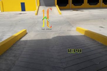 West Port, Pulau Indah