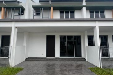 Alura @ Bandar Bukit Raja