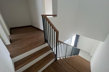 Alura @ Bandar Bukit Raja