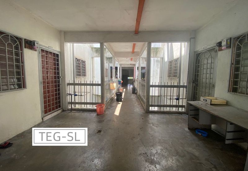 Klang Villa Apartment