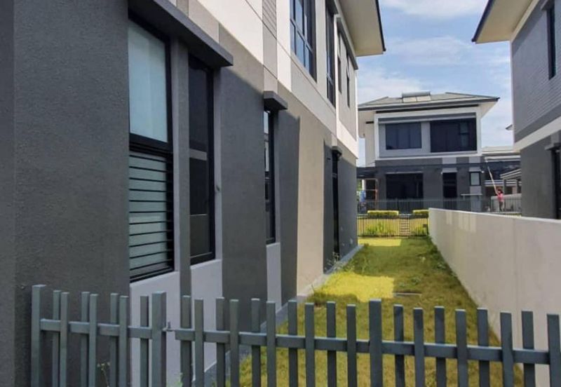 Dremien @ Eco Ardence