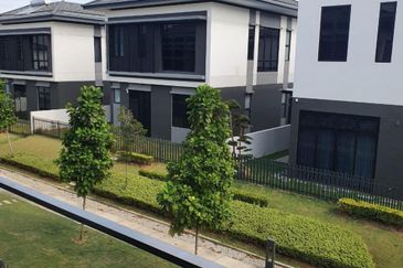 Dremien @ Eco Ardence