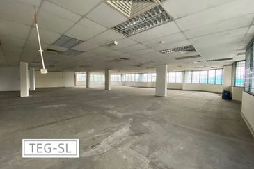 Kristal Klang Commercial Centre