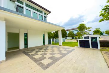 Tenderfields @ Eco Majestic