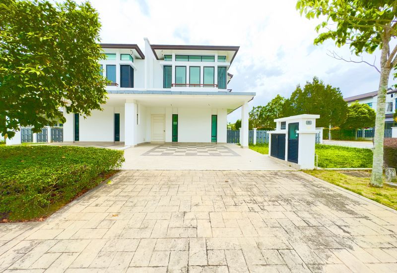 Tenderfields @ Eco Majestic