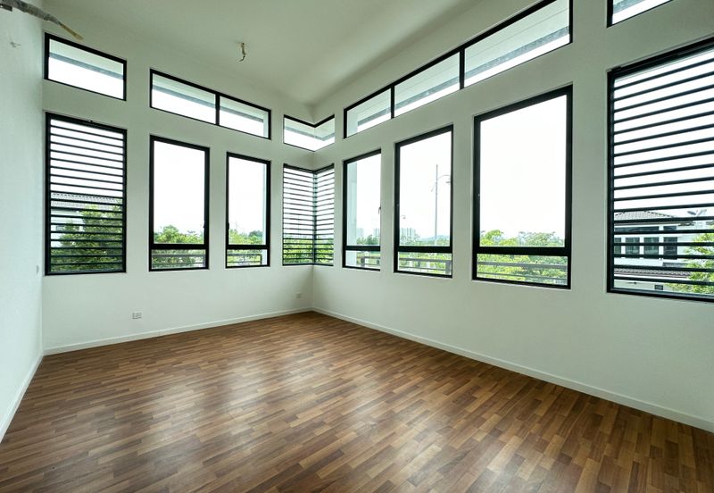 Tenderfields @ Eco Majestic