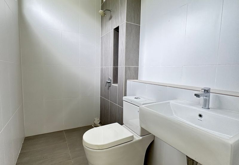 Tenderfields @ Eco Majestic