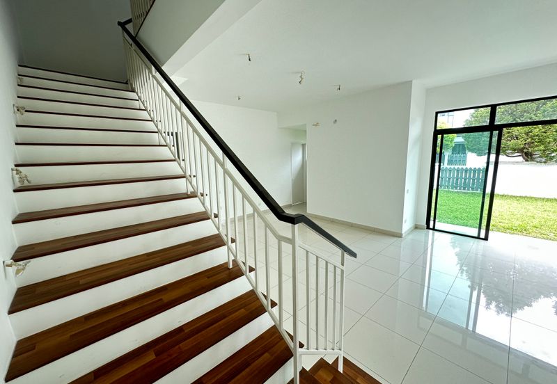 Tenderfields @ Eco Majestic