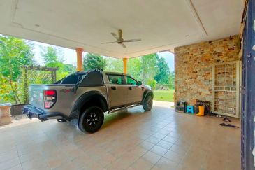 Kampung Sungai Kantan