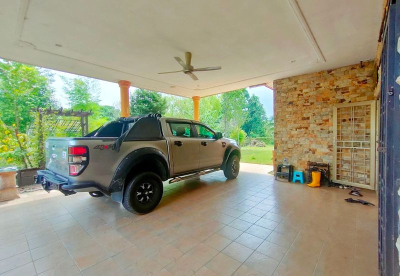 Kampung Sungai Kantan