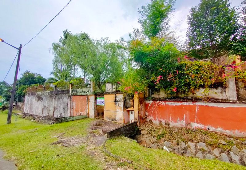 Kampung Sungai Kantan