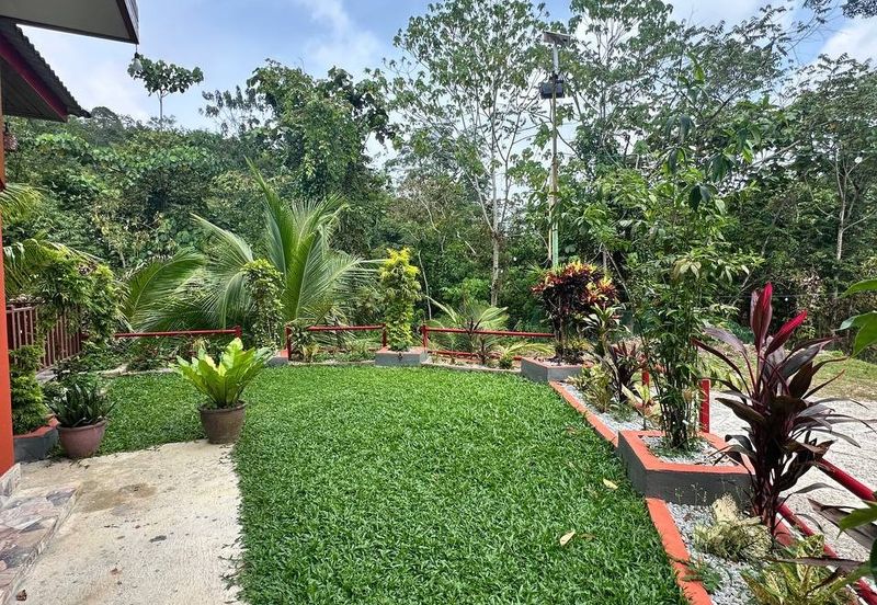 Resort/Chalet Air Terjun Sungai Sendat Ulu Yam Batang Kali