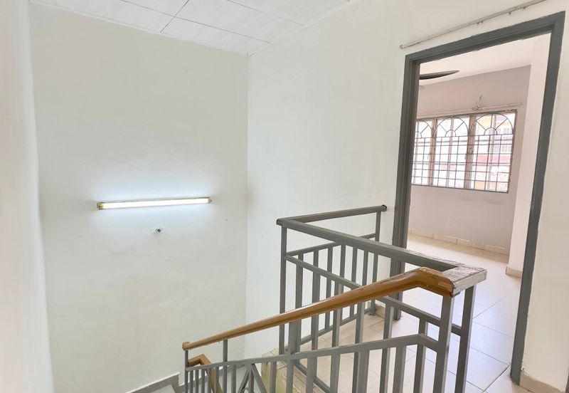 Bandar Tun Hussein Onn