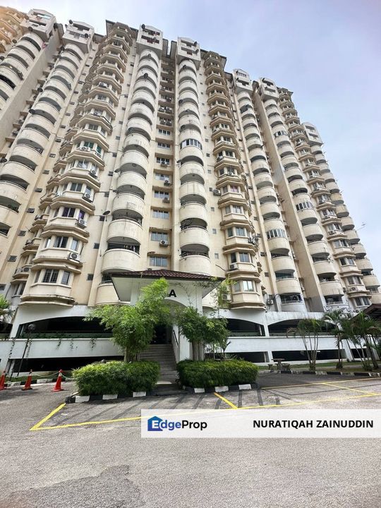CORNER UNIT | SHANG VILLA CONDOMINIUM PETALING JAYA , Selangor, Petaling Jaya