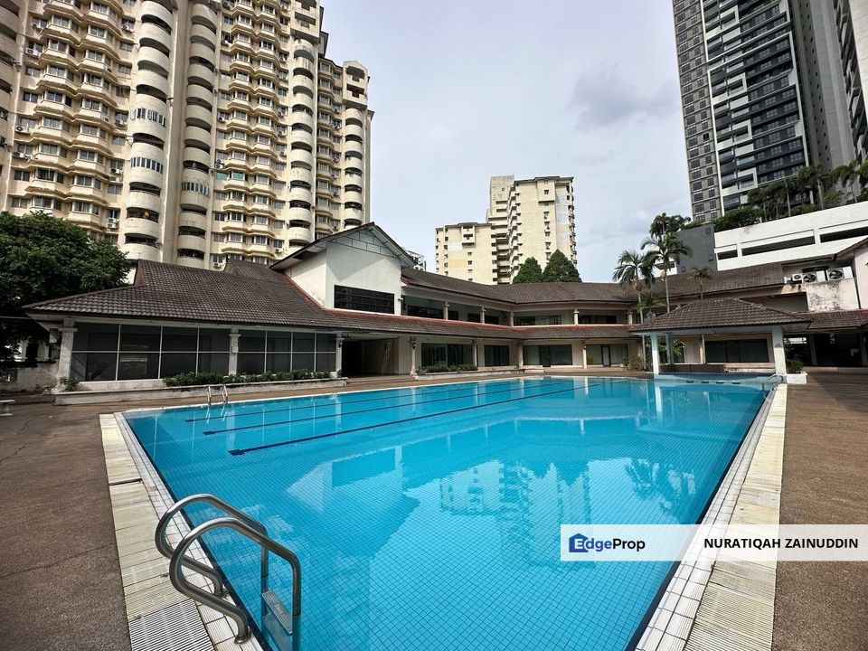 CORNER UNIT | SHANG VILLA CONDOMINIUM PETALING JAYA , Selangor, Petaling Jaya