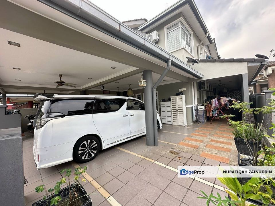 TAMAN JELOK IMPIAN KAJANG - FULLY RENOVATED SEMI DETACHED DOUBLE STOREY , Selangor, Kajang