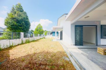 Taman Albury 1 @ Mahkota Hills