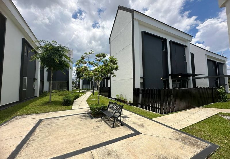 Hazelton @ Eco Forest 3