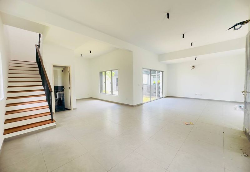 Hazelton @ Eco Forest 3