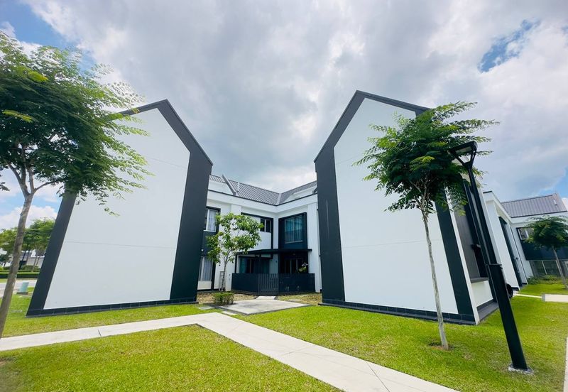 Hazelton @ Eco Forest 3