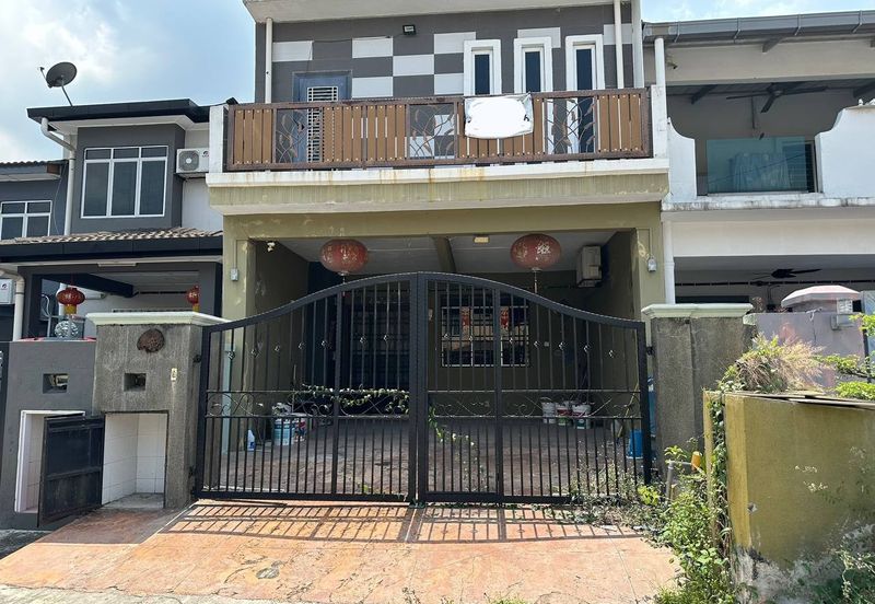 Taman Saujana Puchong