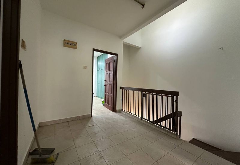 Taman Saujana Puchong