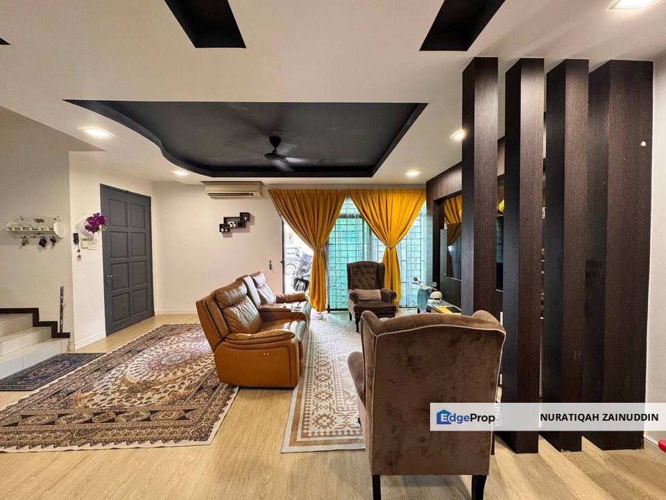 DOUBLE STOREY TERRACE CLUSTER D'ALPINIA BANDAR 16 SIERRA PUCHONG , Selangor, Puchong South