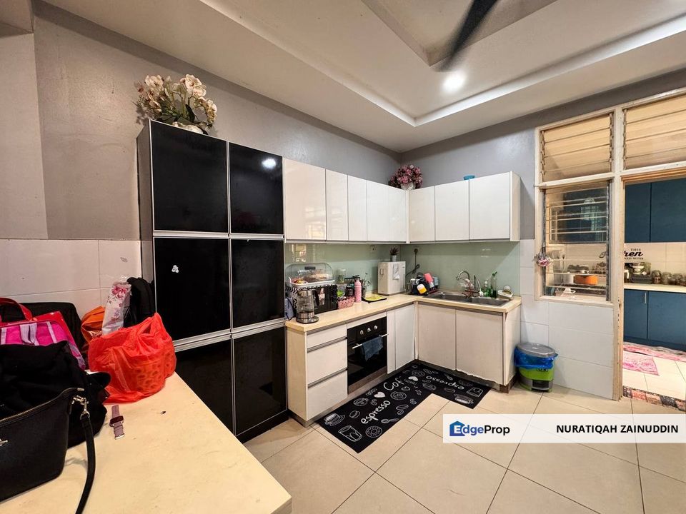 DOUBLE STOREY TERRACE CLUSTER D'ALPINIA BANDAR 16 SIERRA PUCHONG , Selangor, Puchong South