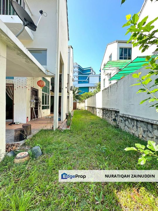 ENDLOT 2.5 STOREY SUPERLINK AT TAMAN MANDARINA CONNAUGHT CHERAS, Kuala Lumpur, Cheras