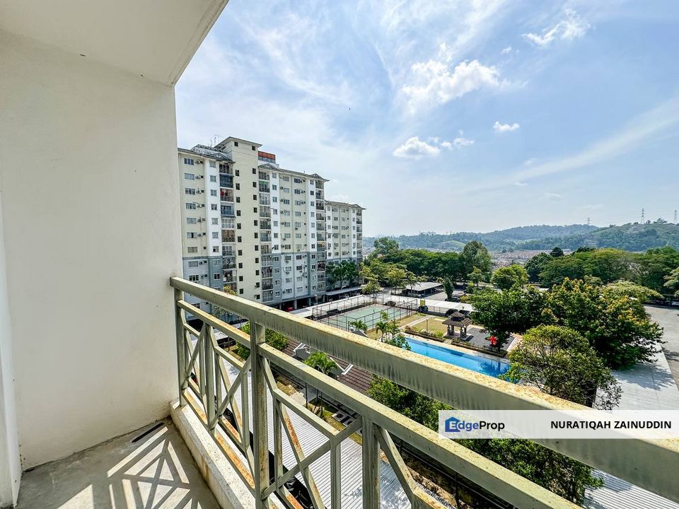 CORNER UNIT CASA RIANA APARTMENT PUNCAK JALIL, Selangor, Puncak Jalil