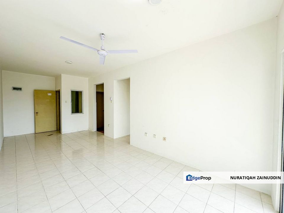 CORNER UNIT CASA RIANA APARTMENT PUNCAK JALIL, Selangor, Puncak Jalil