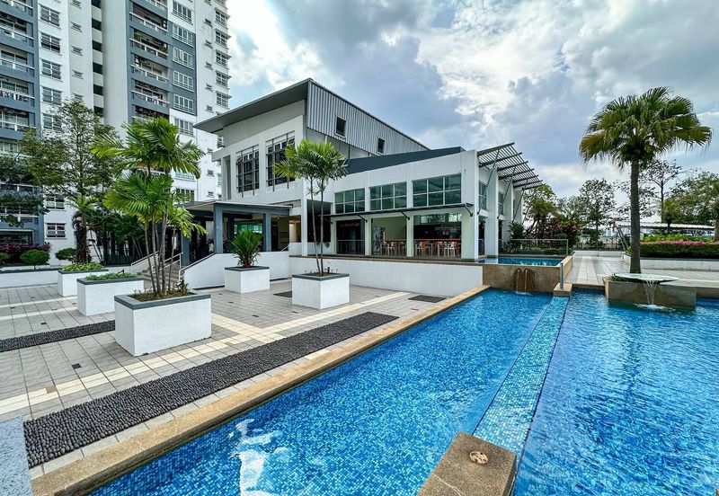 Sterling Condominium