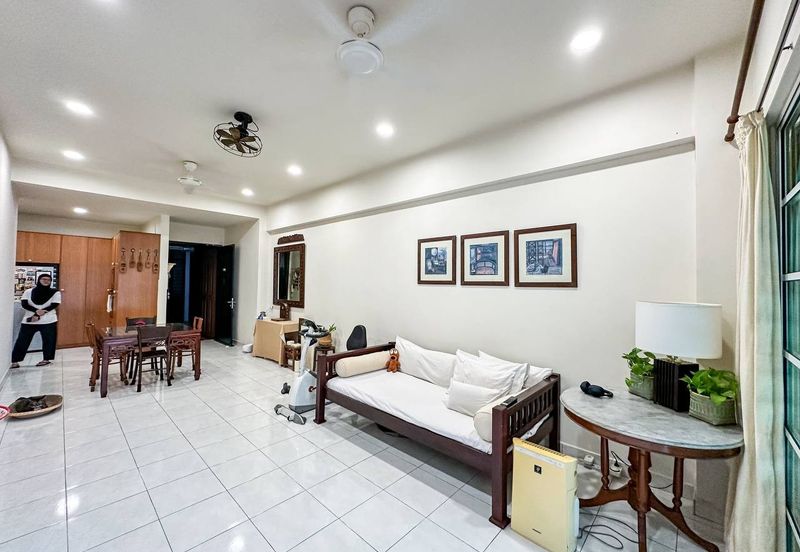 Sterling Condominium