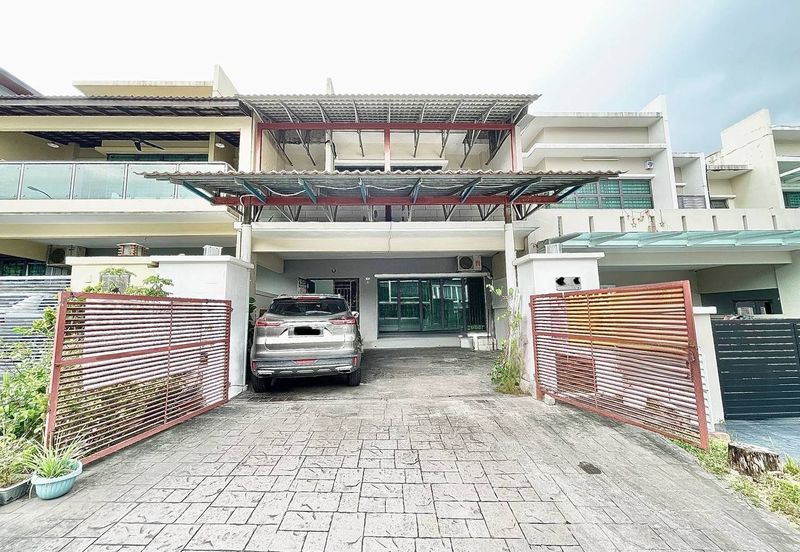 D'Premier @ Bandar Damai Perdana