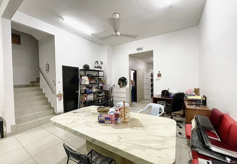 D'Premier @ Bandar Damai Perdana