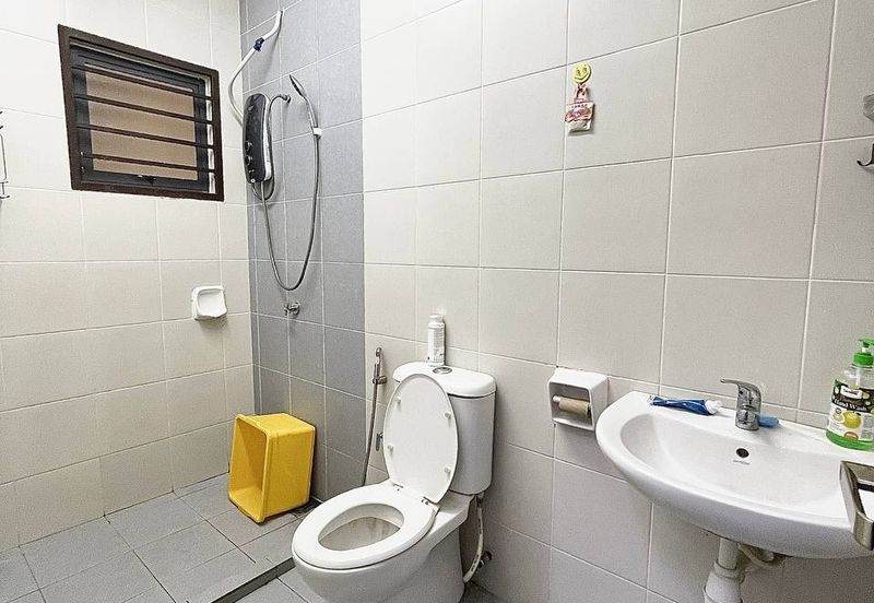 D'Premier @ Bandar Damai Perdana