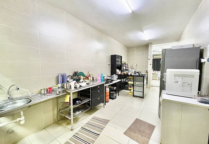 D'Premier @ Bandar Damai Perdana