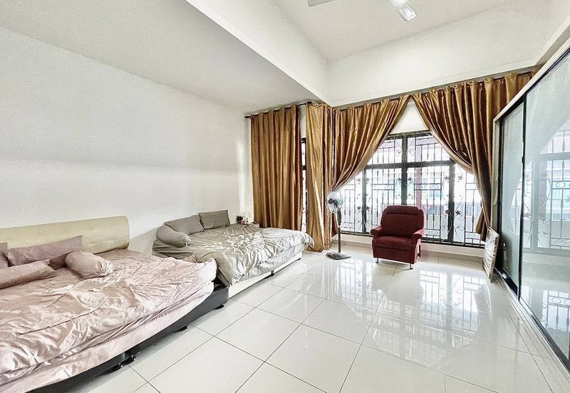 D'Premier @ Bandar Damai Perdana