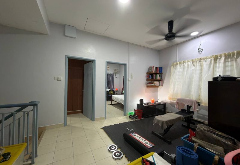 Taman Tasik Semenyih (Lake Residence)