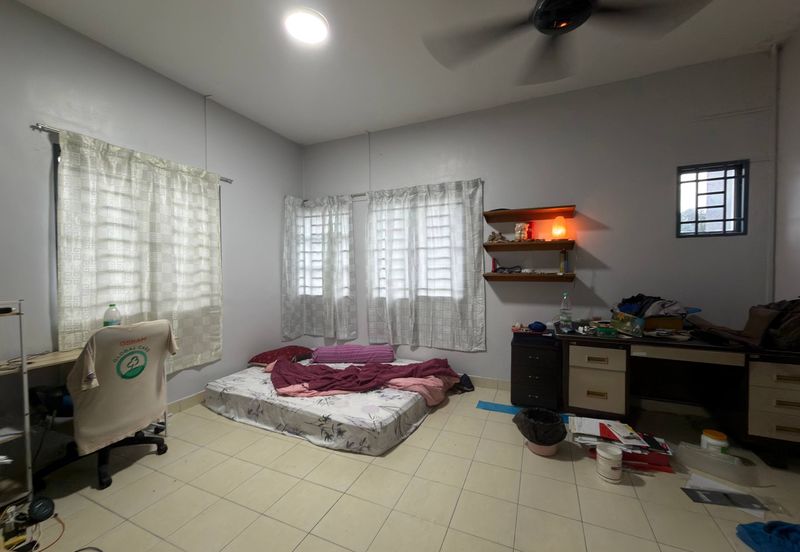 Taman Tasik Semenyih (Lake Residence)