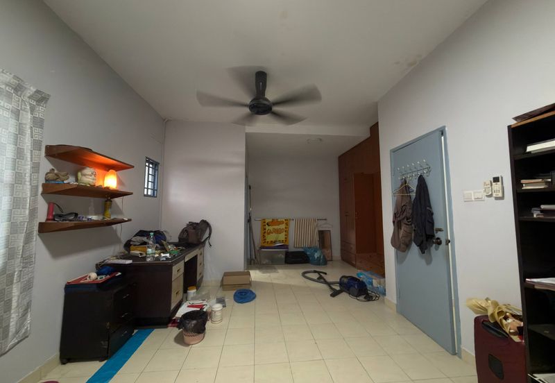 Taman Tasik Semenyih (Lake Residence)