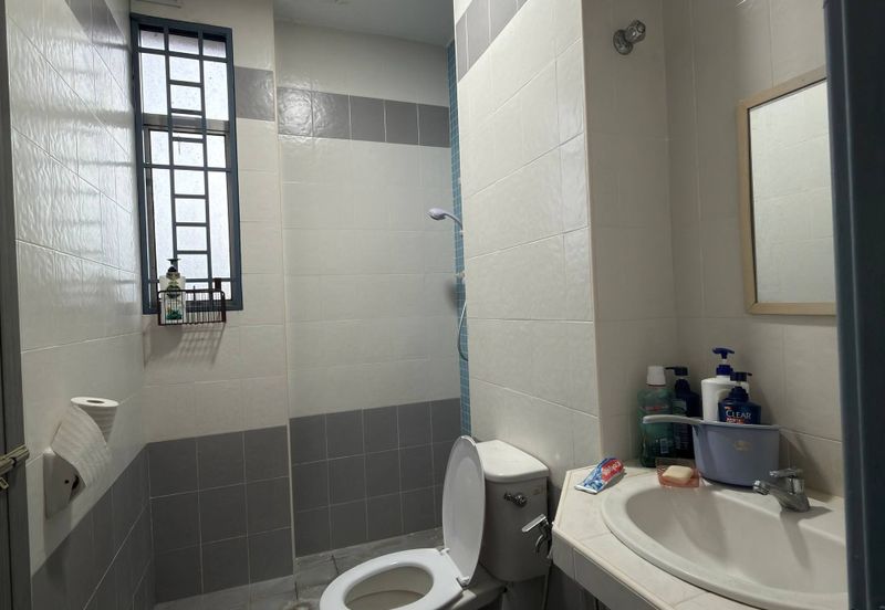 Taman Tasik Semenyih (Lake Residence)