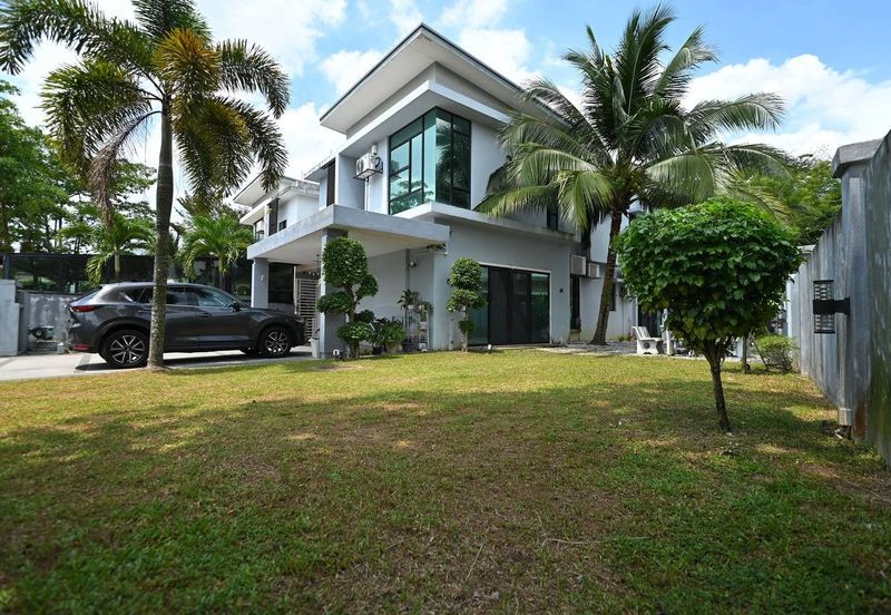 Cahaya SPK, Seksyen U9