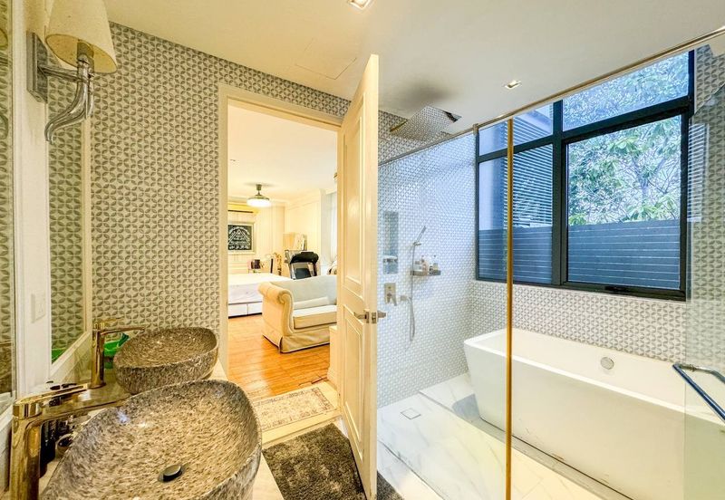 Mirage By The Lake @ Perdana Lakeview West