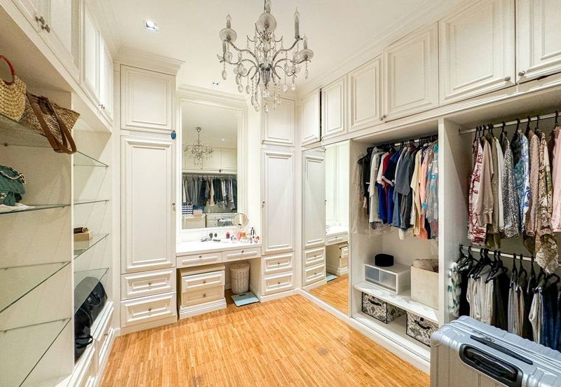 Mirage By The Lake @ Perdana Lakeview West